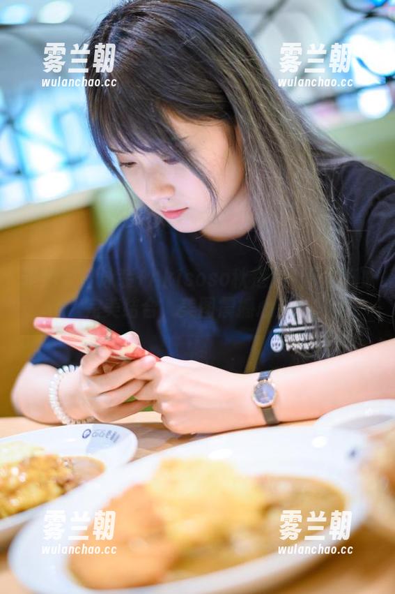 蕾姆夏日泳装+Akisoso秋楚楚=无圣光的完美结合，美图震撼心灵！