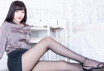 Beautyleg – Roy妹妹的照片真是高清到炸，简直让我想当个摄影师…但我可能不行。