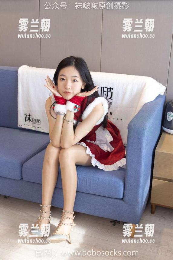 BoBoSocks袜啵啵-小淳 BoBoSocks袜啵啵 - 让人目不转睛的小淳,最新高跟鞋照片宛如赶走烦恼的魔法。