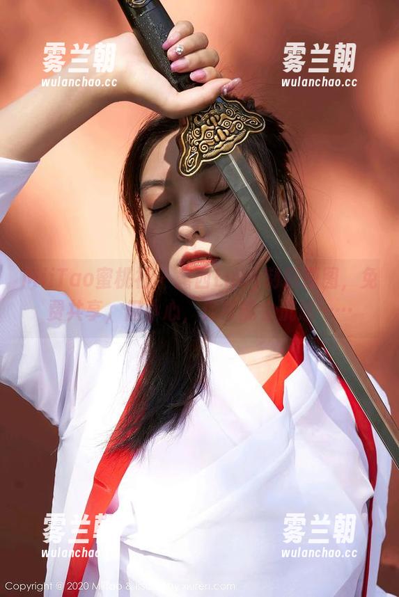 MiiTao蜜桃社 - 露西Lucy制服原图，免费共享，但小心，你可能会沉迷……