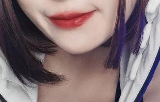 有多少私拍图集能像Natsuko夏夏子这样完美诠释秘书角色？