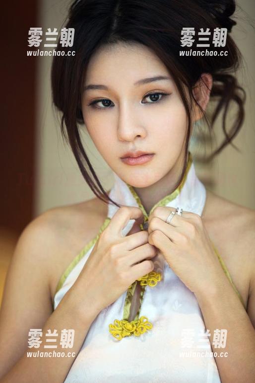 TuiGirl推女郎-土豆姐 TuiGirl推女郎 - 私房土豆姐:吊带裙也能显得如此‘永恒’!