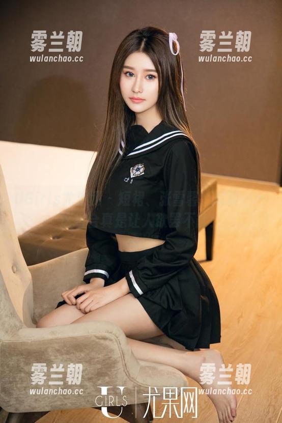 UGirls尤果网 - 短裙、张雪馨、写真——这组合真是让人欲罢不能！