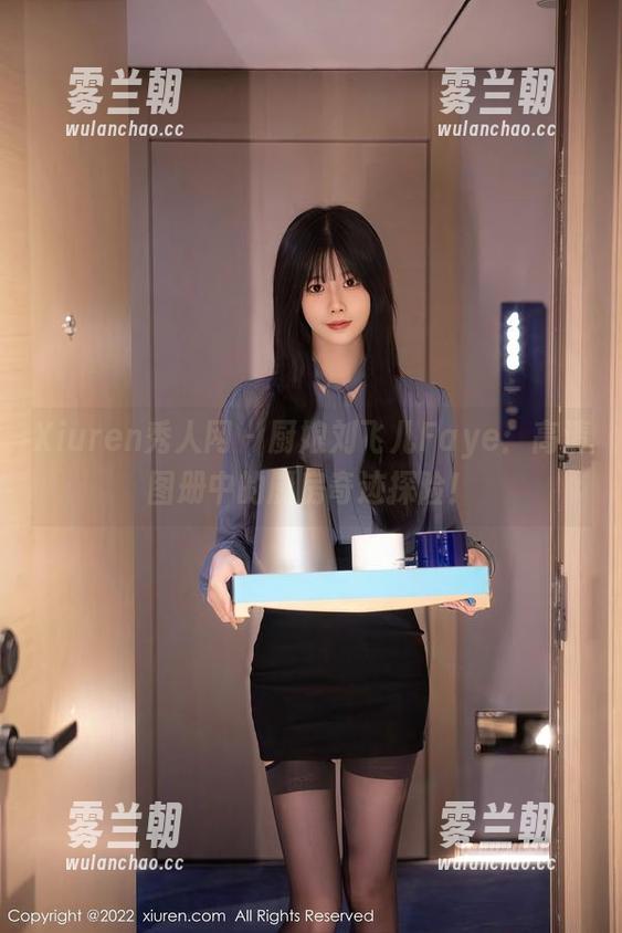 Xiuren秀人网-刘飞儿Faye Xiuren秀人网 - 厨娘刘飞儿Faye:高清图册中的厨房奇迹探险!