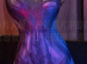 Xiuren秀人网 – 校服照片中的林文文：什么时候变成了校草的逆袭呢？