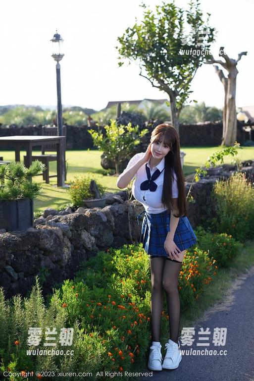 Xiuren秀人网-程慧娴Phoebe Xiuren秀人网 - 程慧娴Phoebe修女的图库奇境:让人忍不住想问,信仰是什么样的味道?