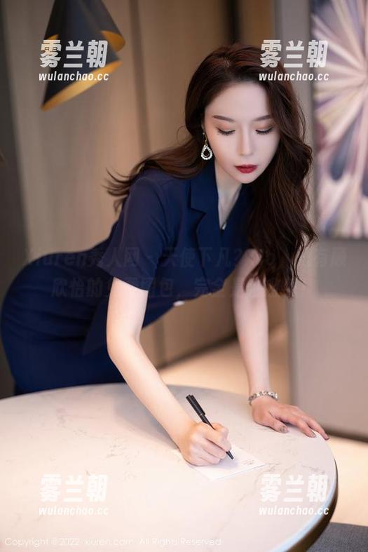 Xiuren秀人网 - 天使下凡？No，只有顾欣怡的免费图包，完全是治愈系！