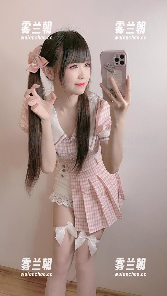 miko酱ww miko酱ww带你进入甜蜜草莓圣代的世界,网盘合集准备好让你欲罢不能!