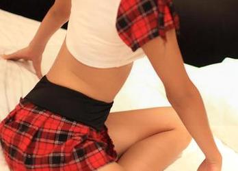 rosi – 高清美图里的恋恋夏日，感觉她把整个季节都装进了画面，哇！