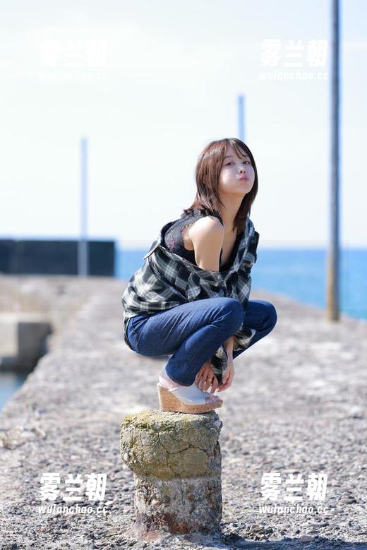 いくみ(育美)居家随拍，原图下载，懒散之美的生动展现！