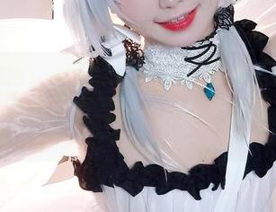 图库更新！伊喵_Master的碧蓝航线小光辉，明明只是写真，却让我想了很多……