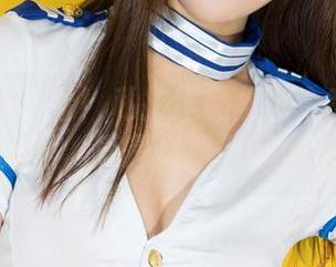 克拉女神 – 看！私拍作品里那个高跟鞋的孟君，真是优雅得不真实