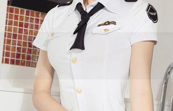 克拉女神 – 慕菲女王的原图探险：图集里的冒险故事