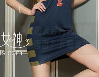 克拉女神 – 颖儿的天台高光时刻，图库收录了什么神秘画面？下载来揭晓吧。