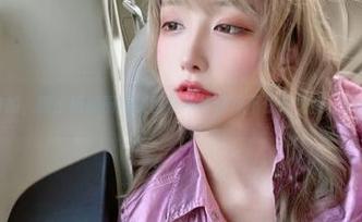 从锅铲到自拍，啾小妍的厨娘美图合集让你忍不住想烹饪，顺便流口水！