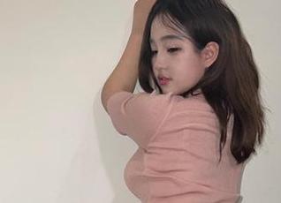 微密圈 – 精选小优优子中秋女仆写真：穿得美美哒，月饼都要羡慕的节奏！