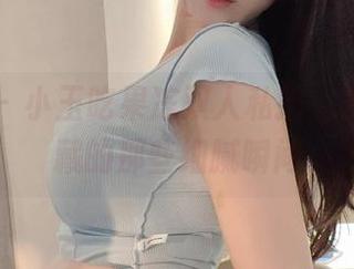 微密圈 – 小玉吃果冻双人私拍，资源中隐藏的那些细腻瞬间