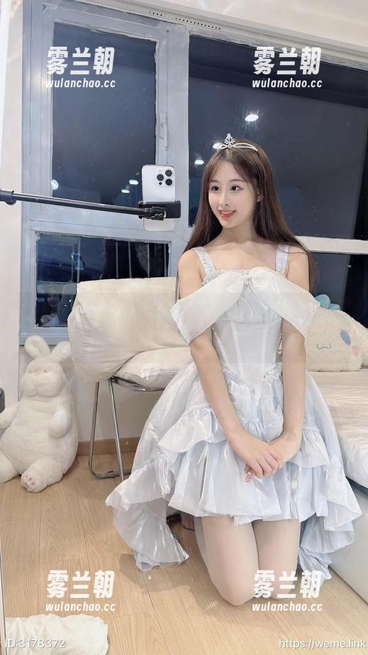小萌子 微密圈 - 小萌子在线展示的粉色萌妹美图,质感不一般,像是进入了梦里!