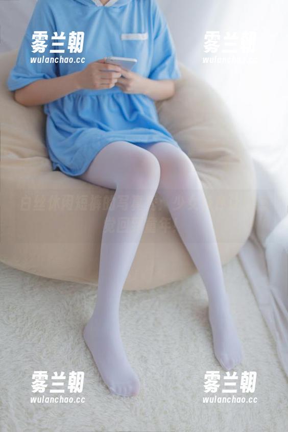 少女秩序 白丝休闲短裤的写真秀:少女秩序让你感觉回到童年!