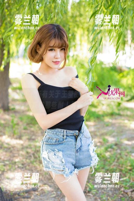 尤果网 - 所有关于王莹的秘密，尽在她的作品集和那些耐人寻味的原图里。