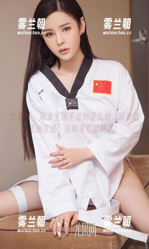 尤果网-琳丽 尤果网 - 居家生活不是随便乱拍,琳丽的高清壁纸,引领家居新风尚!