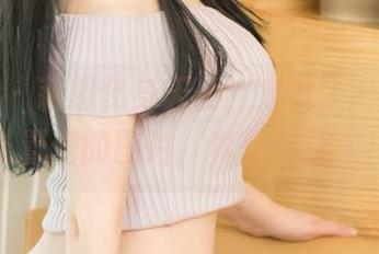 尤果网 – 莉恩化身天使，定制了一系列难以置信的图片，真想藏起来！