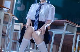 屿鱼yukako女王的写真分享大揭秘：到底什么样的女王才配得上这味道？