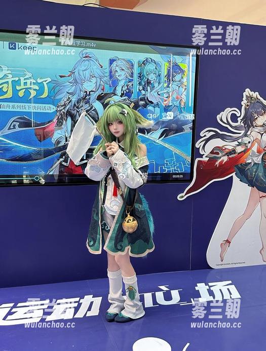 嶋葵 从锅边到镜头:嶋葵打造的无圣光厨娘写真之路