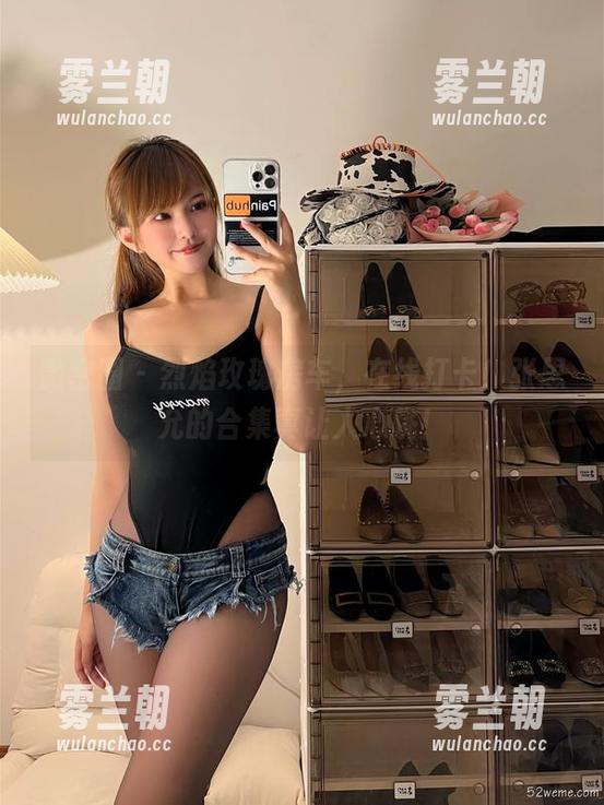 张思允 微密圈 - 烈焰玫瑰房车,在线打卡!张思允的合集真让人心跳!