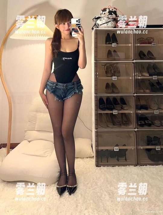 张思允nice 微密圈 - 新更新!张思允nice双马尾写真,马尾摇摇就像她的俏皮心情!
