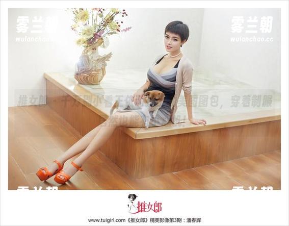 推女郎-王依萌 推女郎 - 千万别小看王依萌护士的美图图包,穿着制服居然也能有小心机!