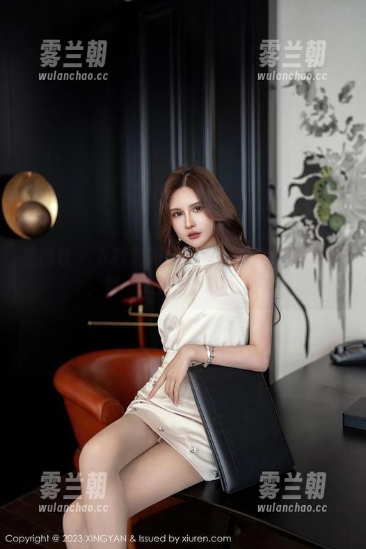 星颜社-易阳Silvia 星颜社 - 下载易阳Silvia女王的高清私藏,每一张都是风情万种!