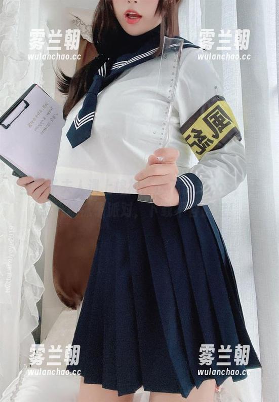 当杏子夫人遇上棉袜：这不仅是cos，还是一场袜子派对，下载不容错过！