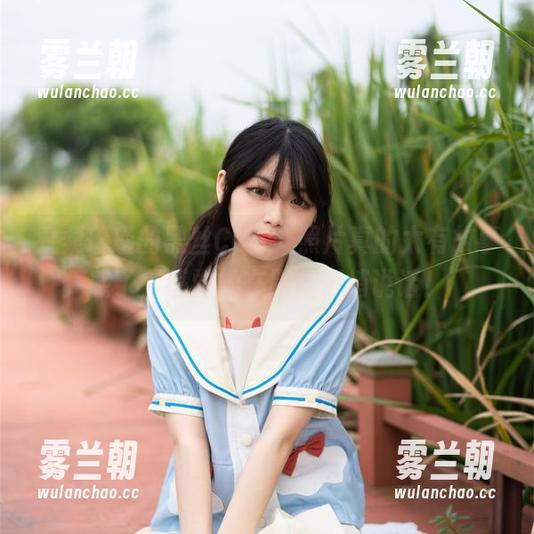 梨瑾瑾 看梨瑾瑾的黑丝COS,照片真的太有故事感了,感觉她在跟我悄悄说话!