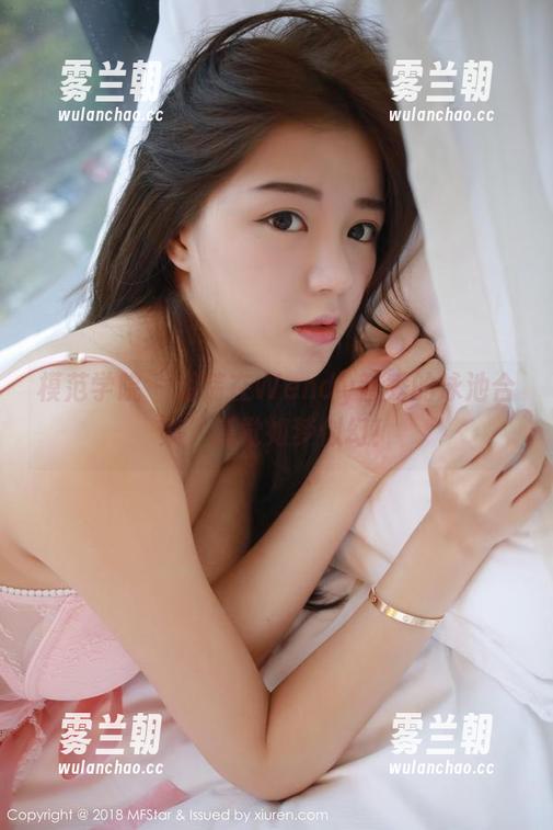 模范学院-Wendy智秀 模范学院 - 游荡在Wendy智秀的泳池合集,感觉如梦似幻!