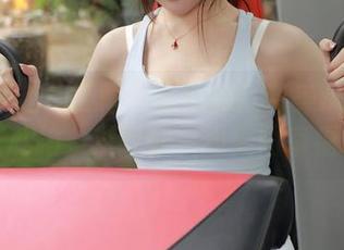 模范学院 – 工作不再枯燥！奈美nana办公室私拍，送给你一组美图幸福感！