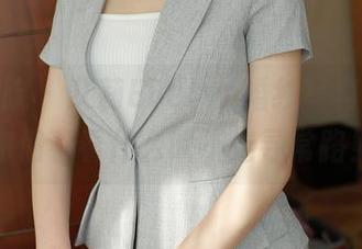 模范学院 – 艾莉Evelyn婚纱写真集：给你们看看什么叫不走寻常路！