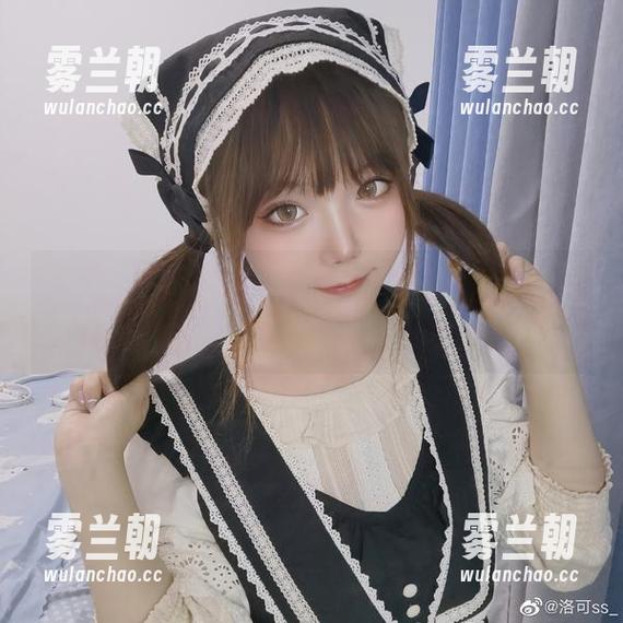 洛可ss 户外探险家洛可ss:原图里的她,似乎跟我一样怂,哈哈!