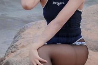苗疆少女VS海克斯科技小蛋糕：原图合集里的美食与美丽双拼！