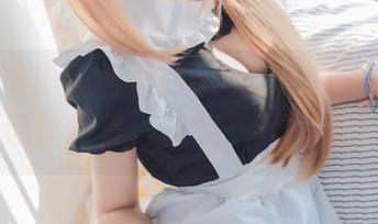 喵趣满满！猫君君MaoJun的猫猫女仆装精选作品集，快来一起乐翻天！