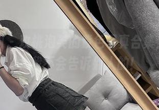 微密圈 – 玫桃泡芙的紫色写真合集，放心，我不会告诉别人的！