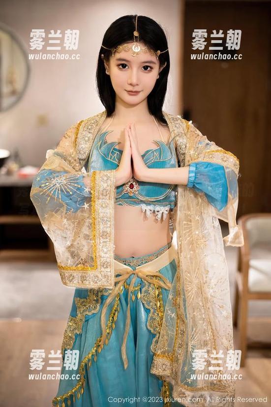 秀人网 - 资源分享！安然Maleah学妹的写真集，让你领悟什么叫‘校园时尚’！