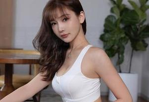 秀人网 – 曼苏拉娜的泳装派对：每一张图片都在呼唤‘放松’！
