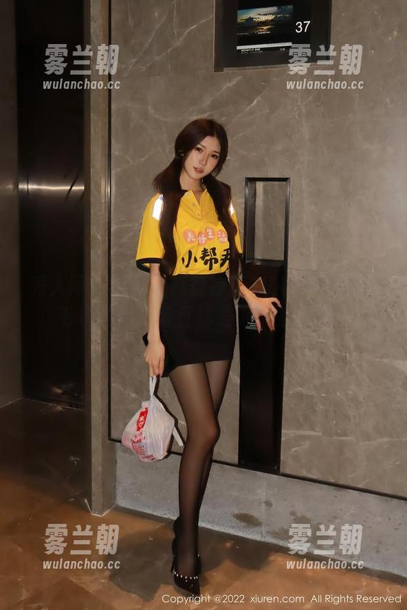 秀人网-葛征净高184cm 秀人网 - 别错过葛征净高184cm的免费毛衣套图,简直就是温柔的诱惑!