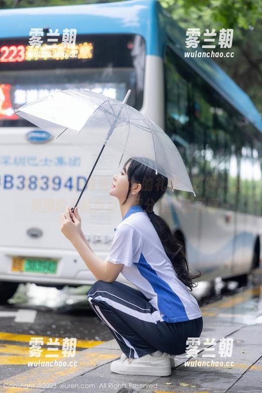 秀人网-赵惟依coco 秀人网 - 赵惟依coco的礼服:哎呀,这美图能不能少点让我分心的感觉啊~