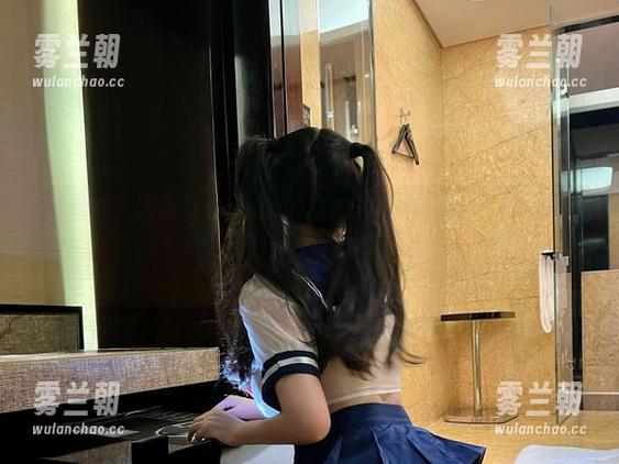 艾拉·isla 微密圈 - 跟随艾拉·isla的日常:图包里竟然藏了这么多惊喜!