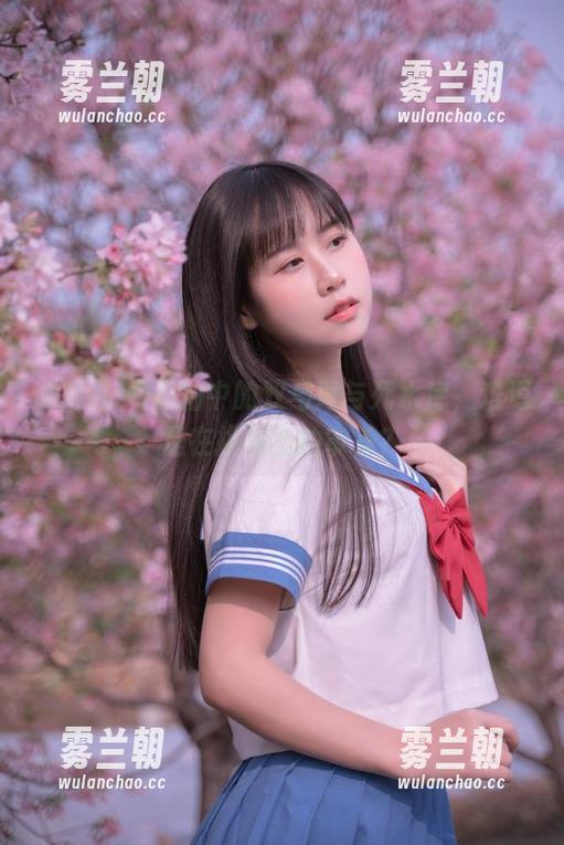 萌芽儿o0 萌芽儿o0私拍中的双马尾与死水库,难道是在挑战我的审美?