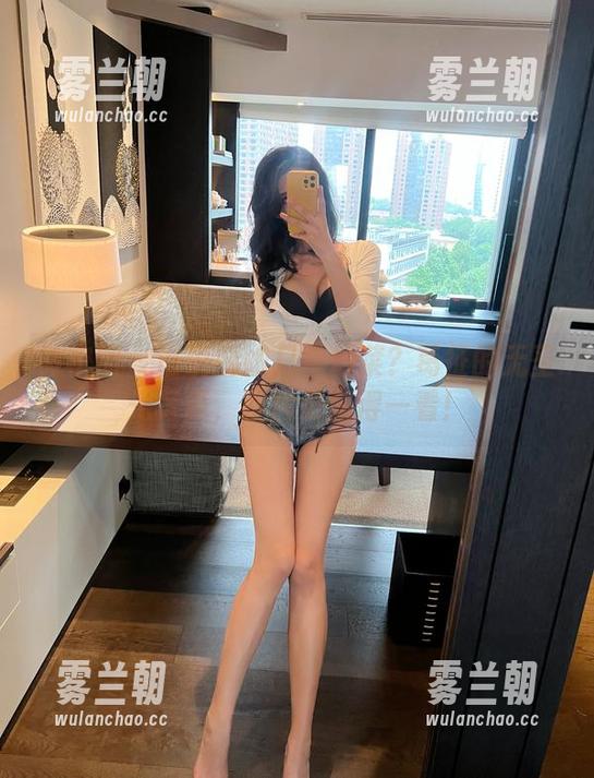 微密圈 - 谁说厨娘只能炒菜？葛征的无圣光写真，图片更值得一看！