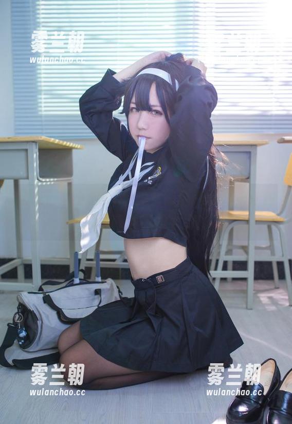 蓝小沂KiKi 快来!蓝小沂KiKi兔女郎最新图库,让你打开新世界的大门!