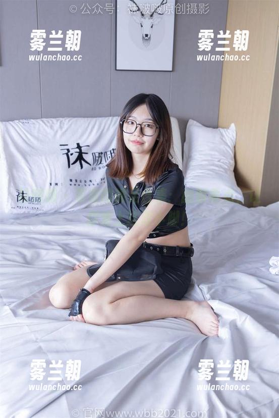 袜啵啵-果果 袜啵啵 - 果果的裸足合集:幽默看点,让你爱上这双小脚!
